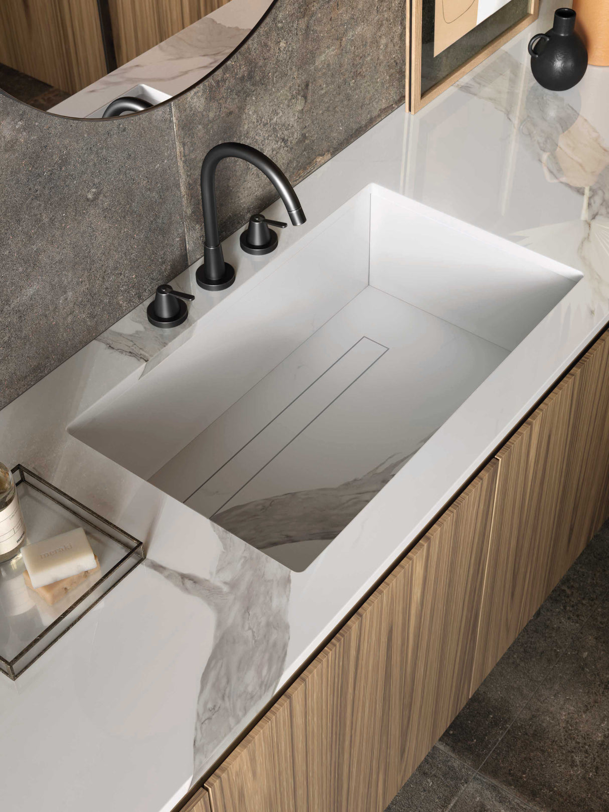 Statuario Superior Porcelain Slab Glossy bathroom