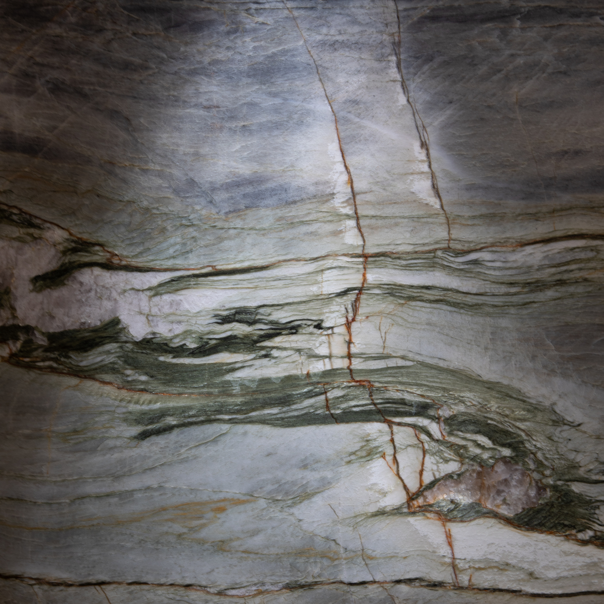 Tempest Polished Quartzite
