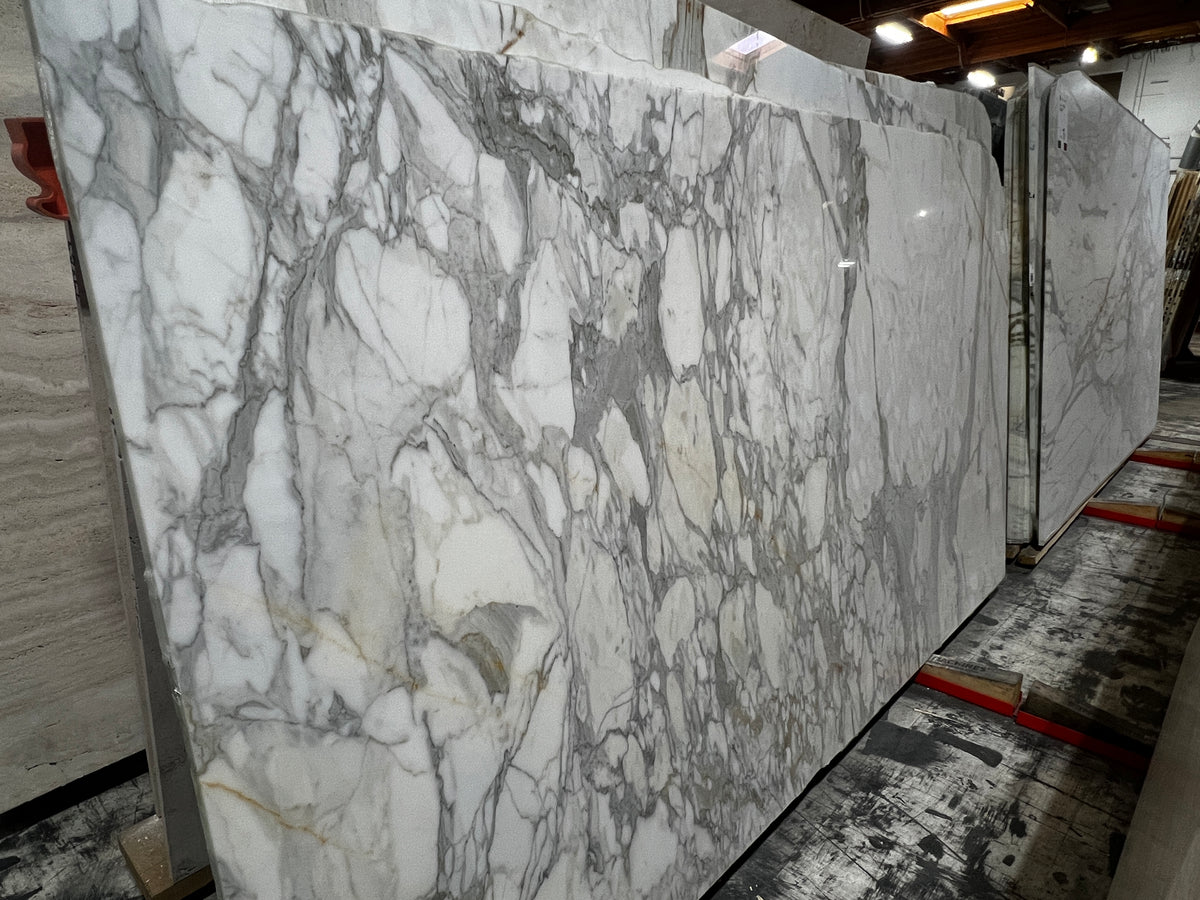 Calacatta Marble Polish 61" x 118" (Lot 40-49) Natural Stone slab