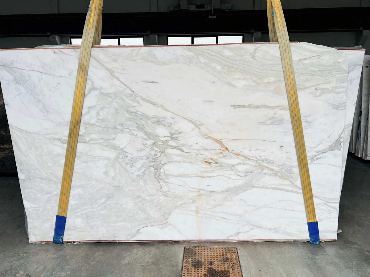 Calacatta Extra Marble Small Marble Honed 59" x 121" Natural Stone slab