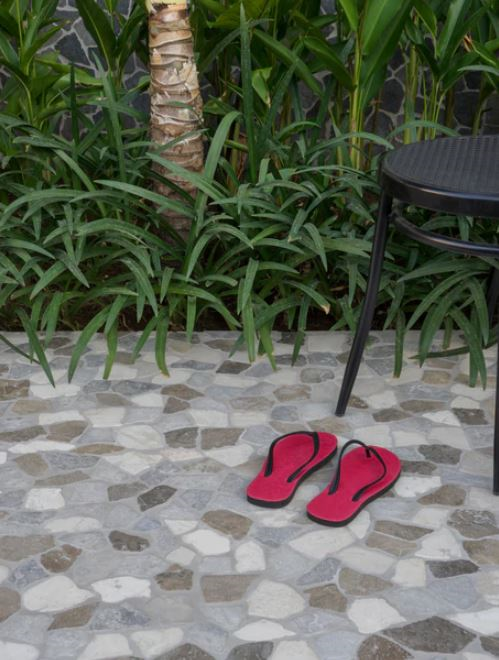 Large Random Tumbled Marble Mosaic Tile