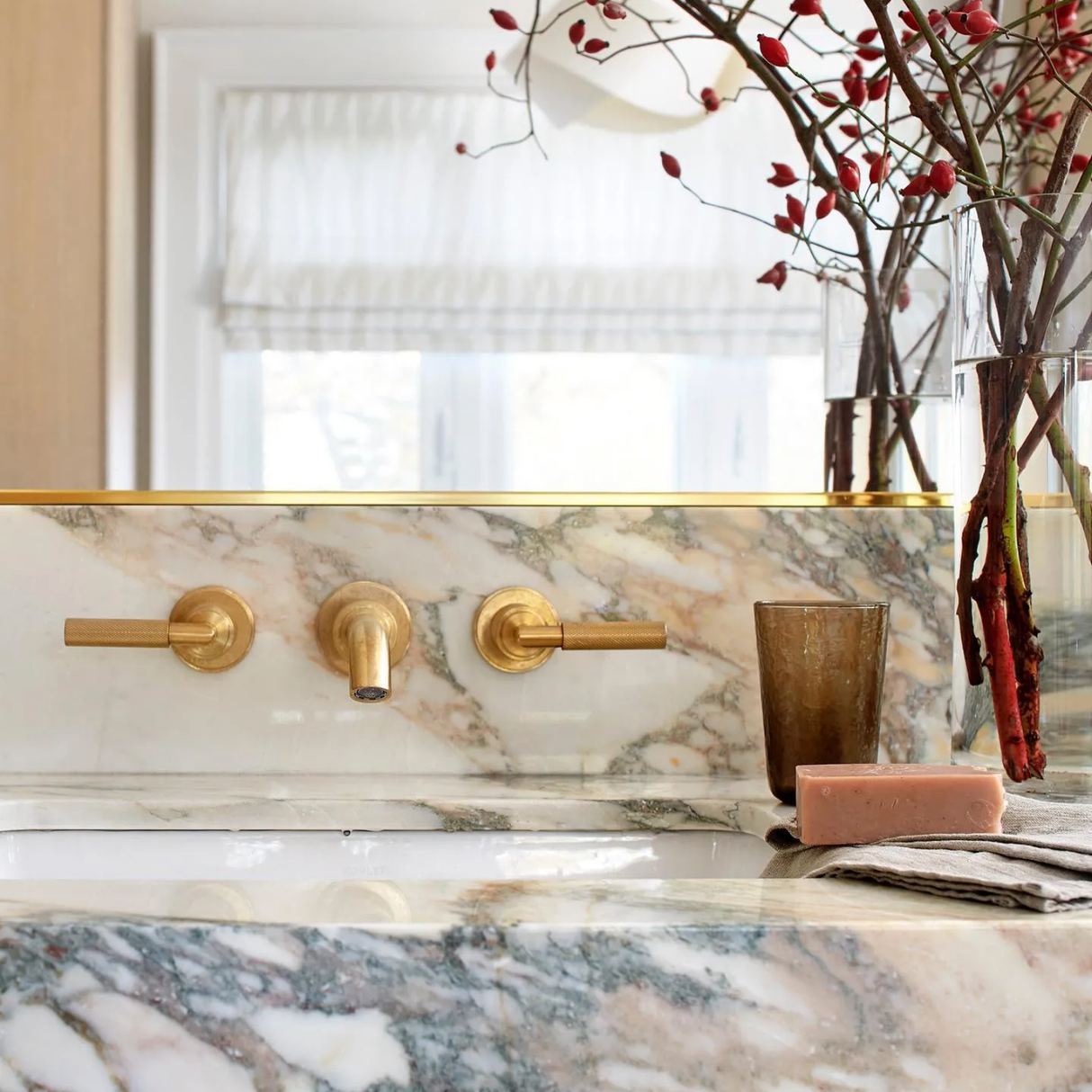 Calacatta Monet Honed Marble
