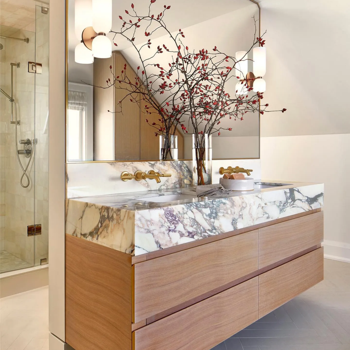 Calacatta Monet Honed Marble