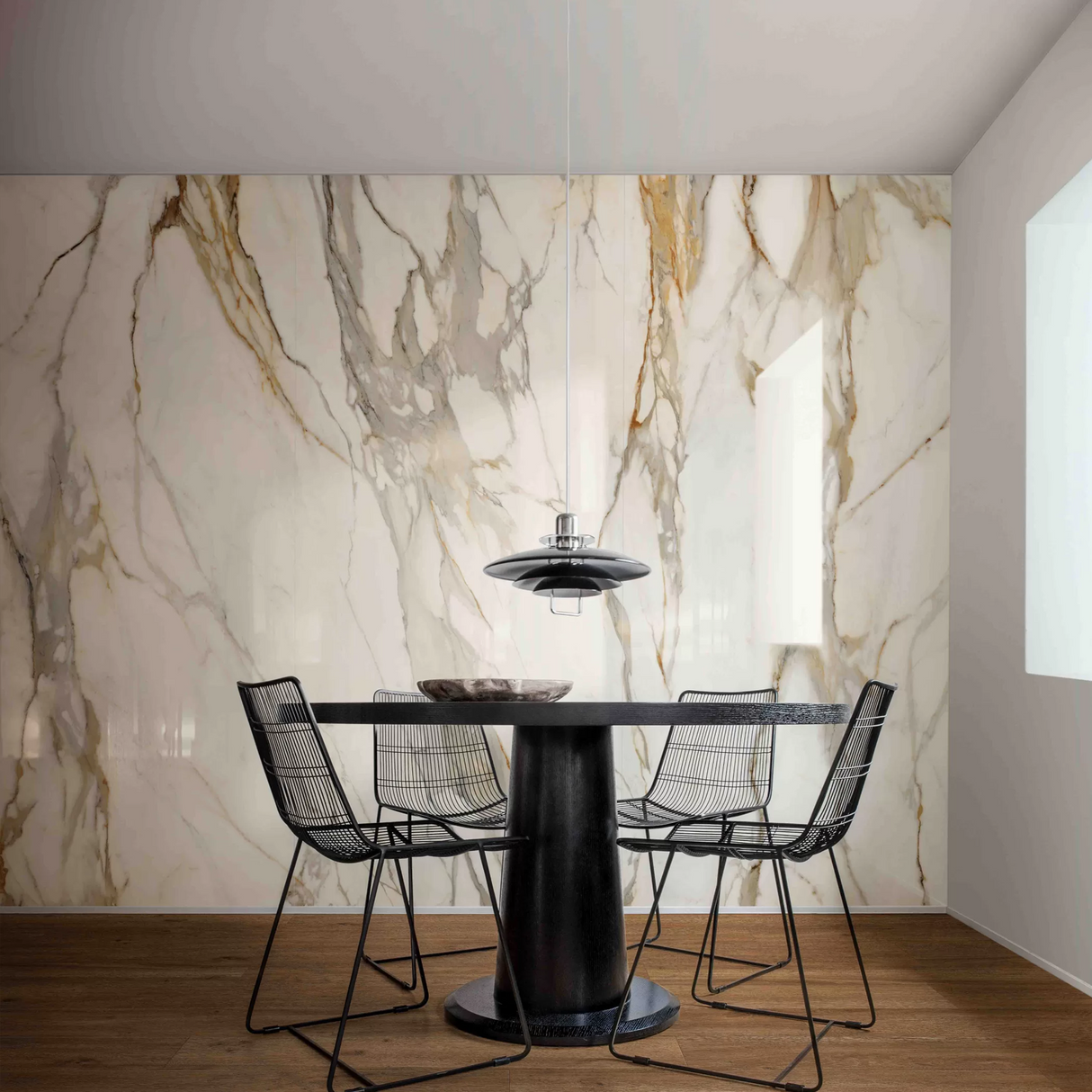 Calacatta Macchia Vecchia Polished Slab